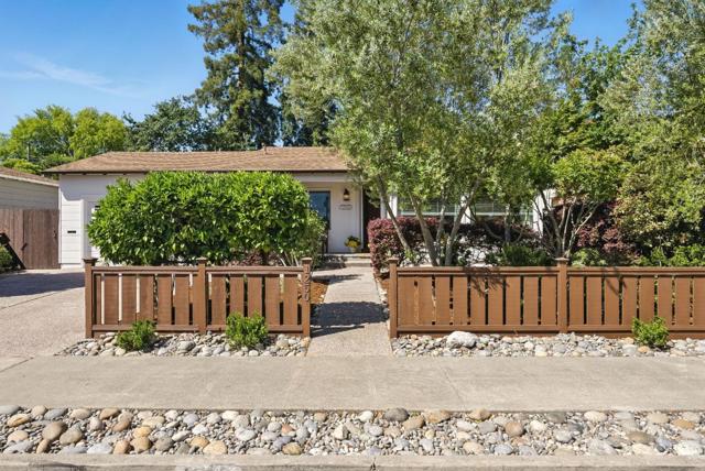 1250 Dewey Street, Redwood City CA: https://media.crmls.org/mediaz/129b4f02-fb5e-4034-a175-d2c2a21b24e8.jpg