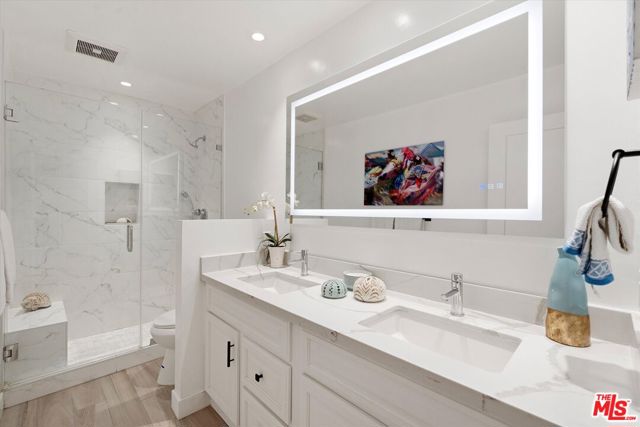 2108 Neilson Way, Santa Monica CA: https://media.crmls.org/mediaz/129c4111-7718-4e12-8c8f-19469d0c7d86.jpg