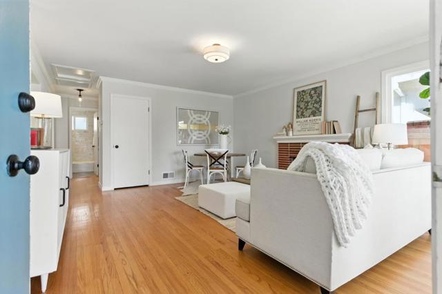 230 Rutherford Avenue, Redwood City CA: https://media.crmls.org/mediaz/129c4cb5-5ea6-440e-bf12-3ee1c53880e9.jpg