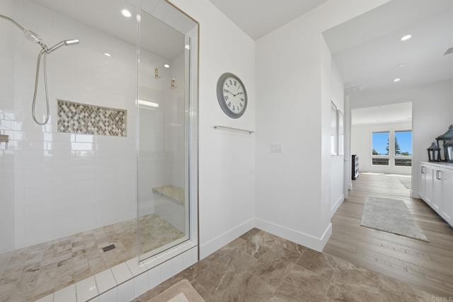 Detail Gallery Image 44 of 74 For 374 Fulvia St, Encinitas,  CA 92024 - 4 Beds | 4/1 Baths