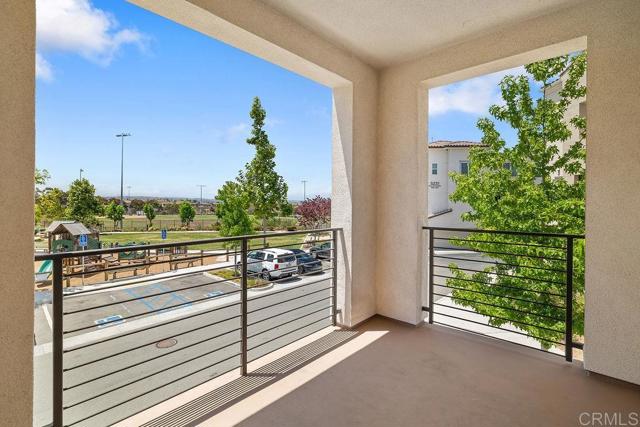 5241 Rockfish Lane, San Diego CA: https://media.crmls.org/mediaz/129f1a5a-22b7-4c3e-b935-7a32e9fb455e.jpg