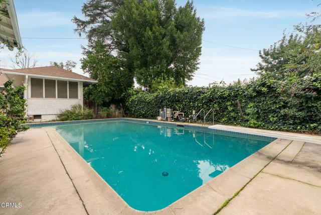 Detail Gallery Image 5 of 17 For 1825 S El Molino Ave, San Marino,  CA 91108 - 3 Beds | 2/1 Baths