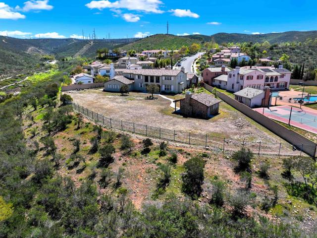 11443 Stockwood Cove, San Diego CA: https://media.crmls.org/mediaz/129fae62-418e-4102-9875-590bae80978e.jpg