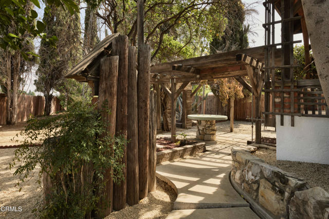 6900 Lurline Avenue, Los Angeles CA: https://media.crmls.org/mediaz/129ff3e6-cf1b-4937-b955-dedb4c276224.jpg