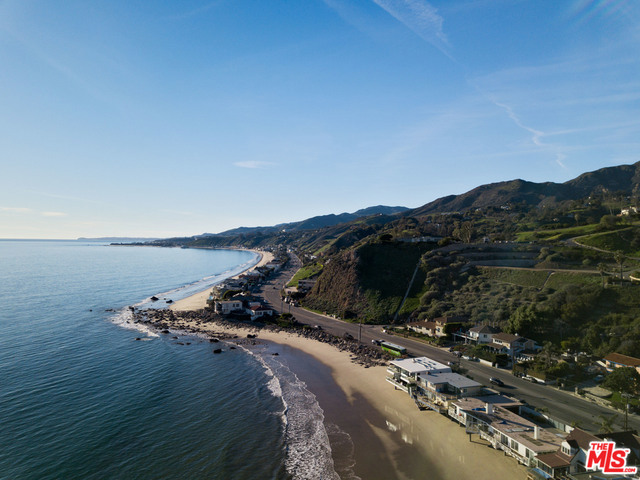 Sold Pacific Coast Highway Malibu Ca 4 Beds 3 Full Baths Mls