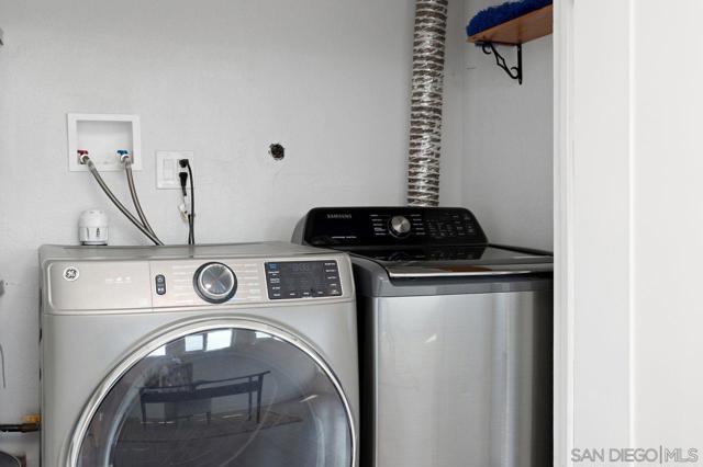 3630 Vista Campana S 6, Oceanside CA: https://media.crmls.org/mediaz/12a1aa26-2794-4f53-a92c-f765c6e341e6.jpg