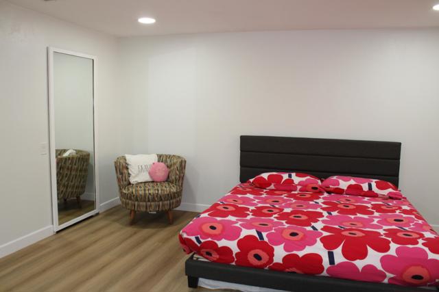 55 Camisa Lane, Palm Desert CA: https://media.crmls.org/mediaz/12a2190f-ce7b-4426-b1e1-386ecb4a49d2.jpg