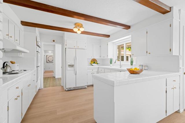 761 Woodstock Lane, Los Altos CA: https://media.crmls.org/mediaz/12a25e9b-540d-41e1-bb52-05da18b96ae3.jpg