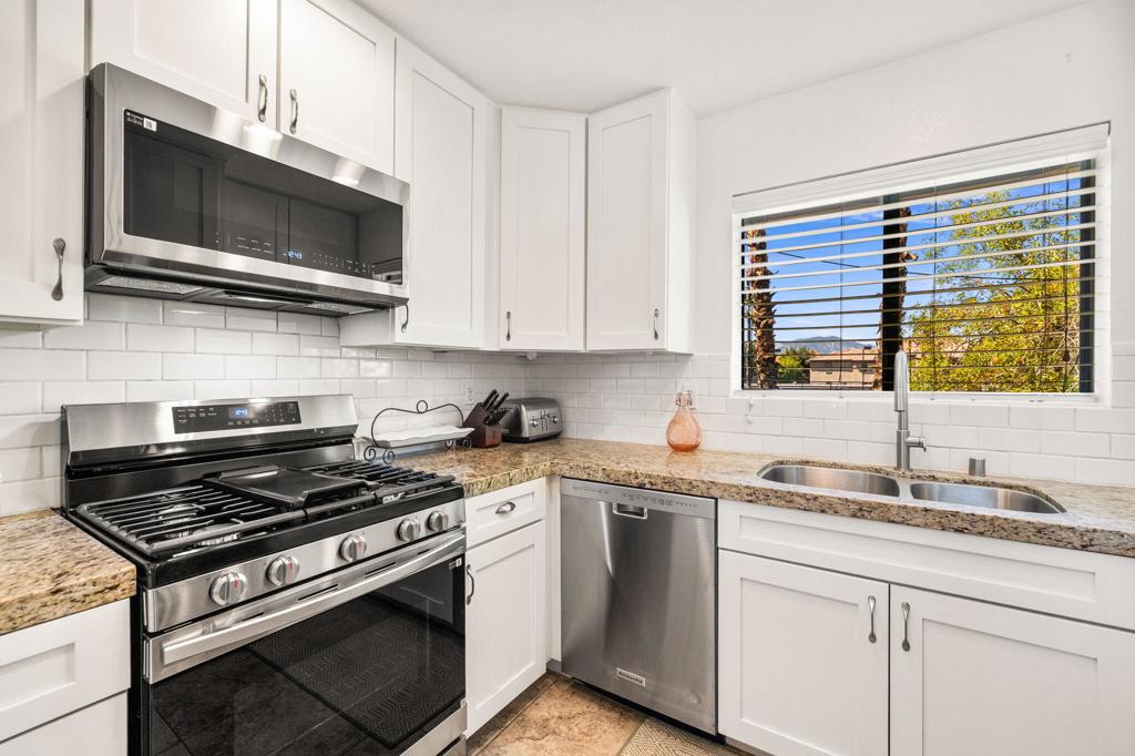 MLS #219135841DA image #10