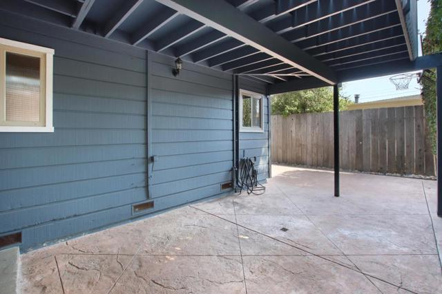 217 Valencia Avenue, Aptos CA: https://media.crmls.org/mediaz/12a32b80-5769-4505-9d9f-a805838d78ba.jpg