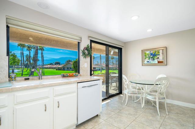 153 Camino Arroyo N, Palm Desert CA: https://media.crmls.org/mediaz/12a45d5b-e551-4ce4-b6ed-f68c9290e93f.jpg