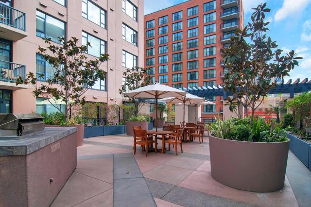530 K, San Diego CA: https://media.crmls.org/mediaz/12a486ad-5f40-4b7a-8db0-bae73bf260b6.jpg