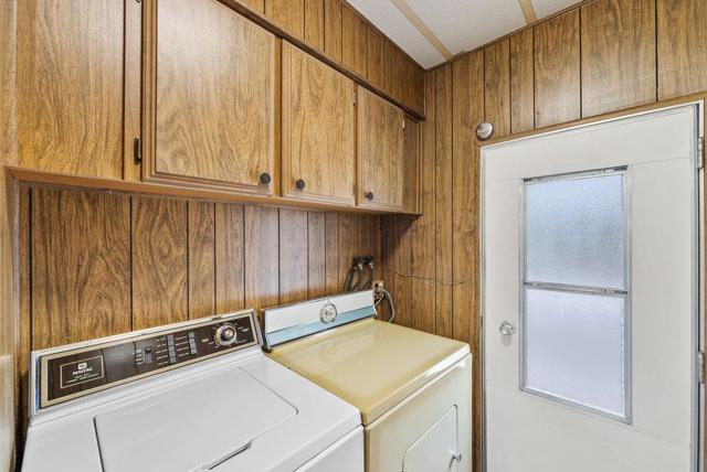 11 Del Rio Circle, Soquel CA: https://media.crmls.org/mediaz/12a552ca-376c-4565-a7b3-086a7c512e95.jpg
