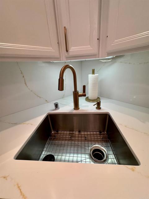 Detail Gallery Image 10 of 41 For 1562 Camino Del Mar #635,  Del Mar,  CA 92014 - 1 Beds | 2 Baths