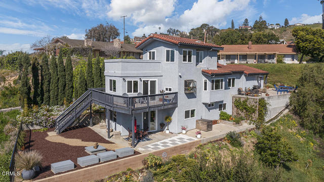 542 San Clemente Way, Camarillo CA: https://media.crmls.org/mediaz/12a79be3-b3f5-4968-bb28-b02d6f619f5b.jpg