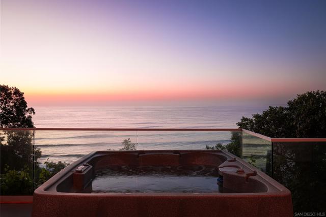 Image 32 of 45 For 1624 Torrey Pines Rd
