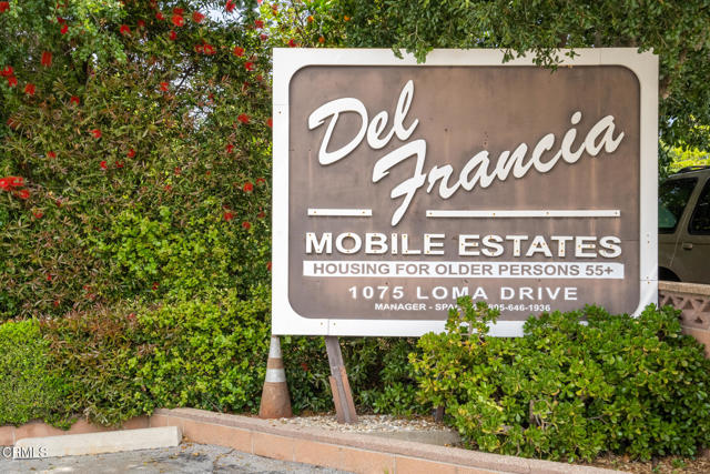 1075 Loma Drive, Ojai CA: https://media.crmls.org/mediaz/12aaf3e3-761c-49dd-bc15-f970e24c305b.jpg