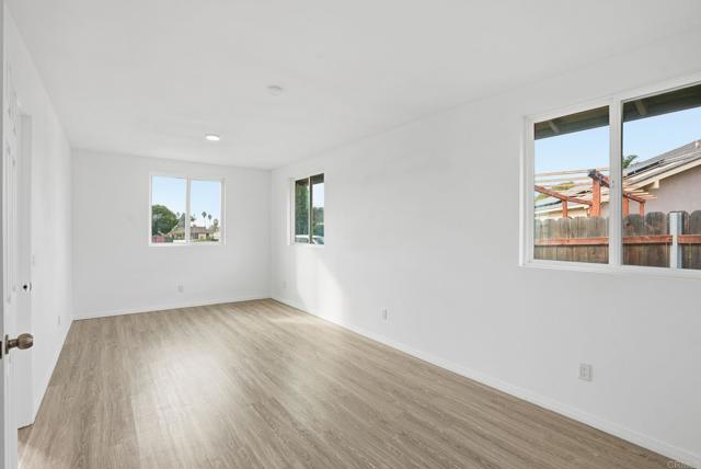 Detail Gallery Image 30 of 48 For 1668 1672 Spanish Oak Pl, El Cajon,  CA 92019 - 9 Beds | 5 Baths