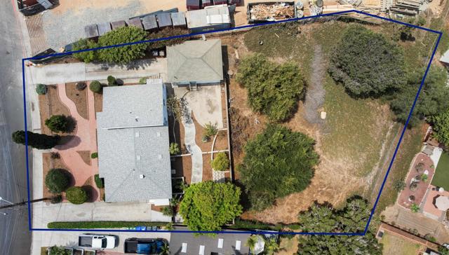 2249 51 Dunlop Street, San Diego CA: https://media.crmls.org/mediaz/12abf8ed-c318-4aca-bf1a-a1f8dd453d78.jpg