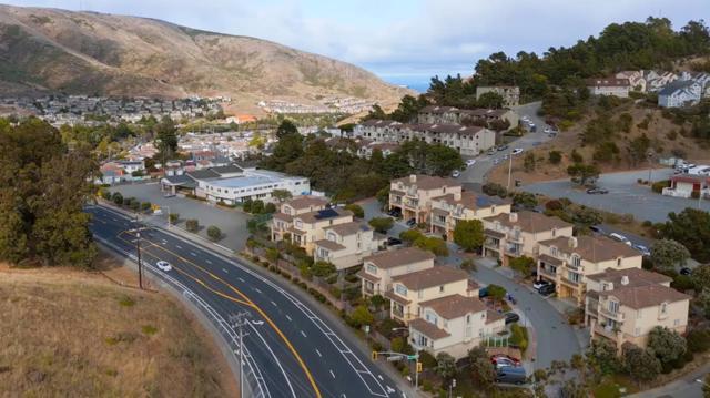 811 La Montagne Place, South San Francisco CA: https://media.crmls.org/mediaz/12ad51d7-558d-4e26-8201-d63c90422c2f.jpg