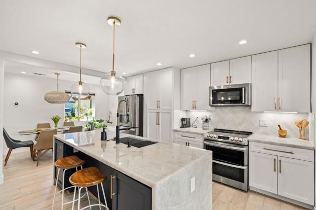 265 S Bayview Avenue, Sunnyvale CA: https://media.crmls.org/mediaz/12ad691b-f16c-4889-81f2-fad6e2dbc6cf.jpg