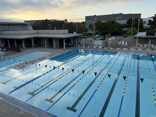 3887 Pell Place, San Diego CA: https://media.crmls.org/mediaz/12afe719-6ce2-4487-a241-5e38d3d92881.jpg