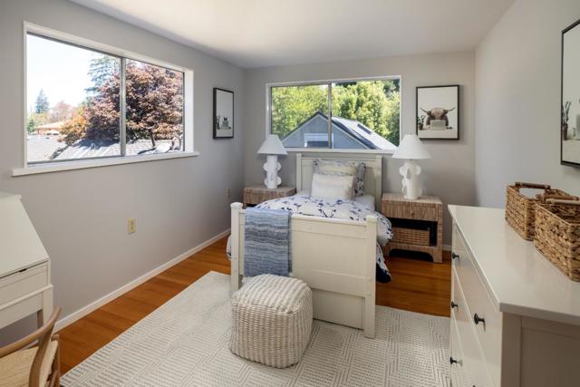 114 University Drive, Menlo Park CA: https://media.crmls.org/mediaz/12b0371c-d348-4d8e-8f10-23c06016e750.jpg