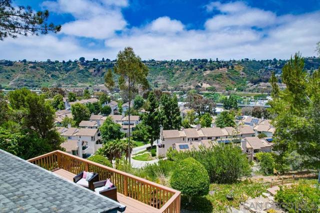 4642 Leathers, San Diego CA: https://media.crmls.org/mediaz/12b106f8-491b-42b0-a47b-d52ffa9d7378.jpg