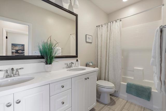 16675 Gill Loop, San Diego CA: https://media.crmls.org/mediaz/12b16ef8-0d50-484b-b07b-2978112e39e0.jpg
