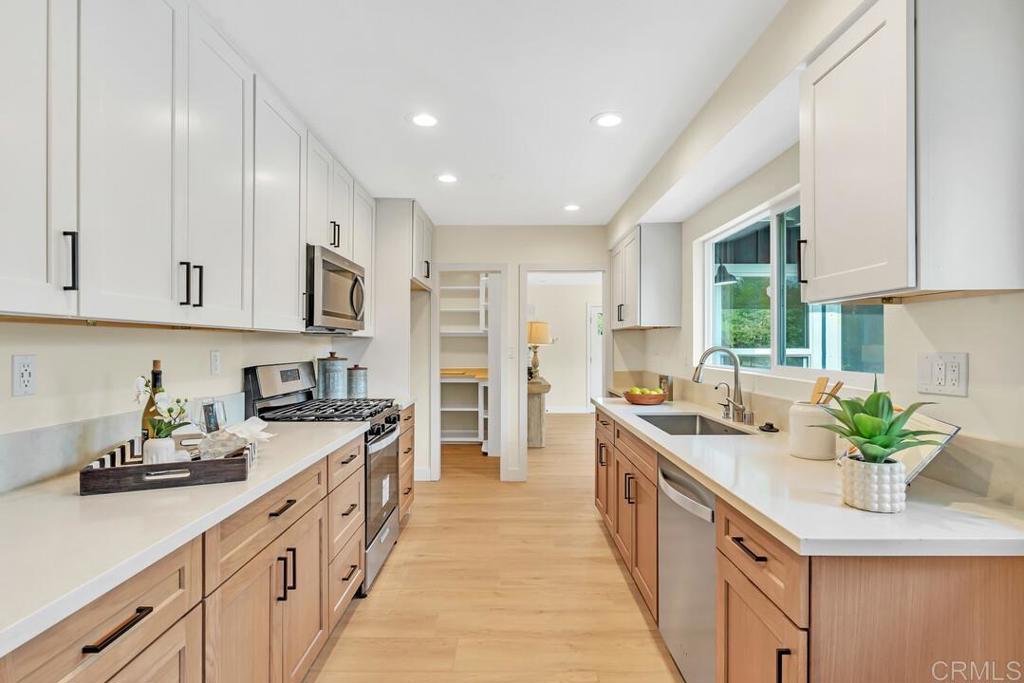 1165 Oak Drive