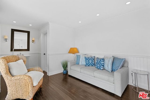 29700 Zuma Bay Way, Malibu CA: https://media.crmls.org/mediaz/12b264ae-0f7b-4b21-a5ed-40e42ae4e4d2.jpg
