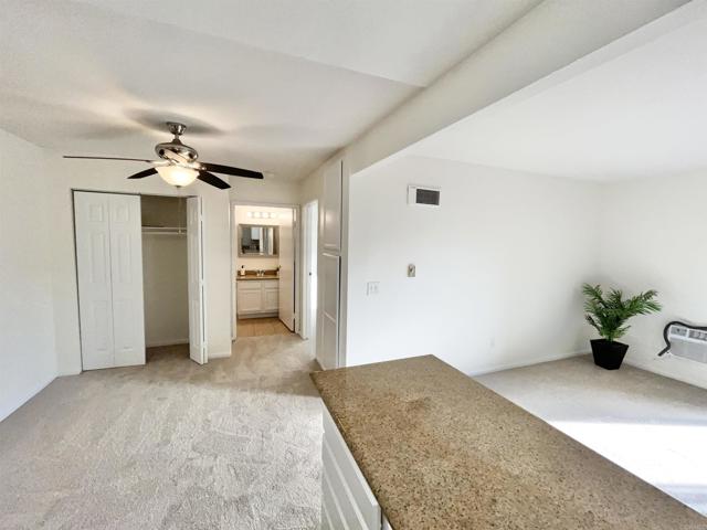 Detail Gallery Image 9 of 25 For 830 W Lincoln Ave #180,  Escondido,  CA 92026 - 1 Beds | 1 Baths