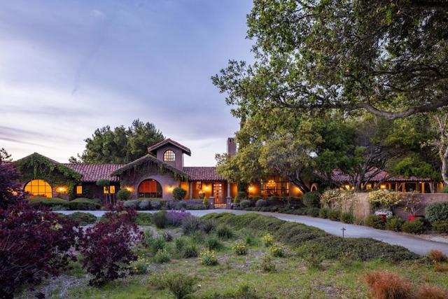 3 Rancho San Carlos Road, Carmel CA: https://media.crmls.org/mediaz/12b433b8-ffc5-4a11-829c-32d420e73da4.jpg