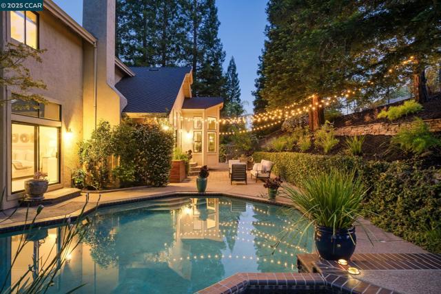 3363 Deer Hollow Drive, Danville CA: https://media.crmls.org/mediaz/12b699bc-240a-4f7f-8d90-273c91d362f5.jpg