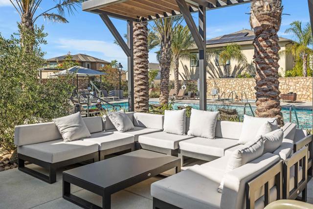 Detail Gallery Image 39 of 42 For 12611 Stella Ln, San Diego,  CA 92129 - 4 Beds | 3/1 Baths