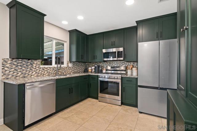 10845 Sandy Hook Road, San Diego CA: https://media.crmls.org/mediaz/12b88eed-e18b-4a1f-86b2-8b95b971b11d.jpg