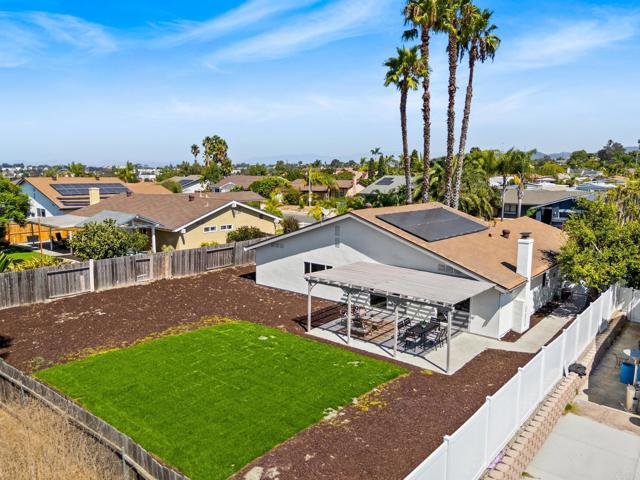 Detail Gallery Image 34 of 41 For 748 Granada Dr, Vista,  CA 92083 - 5 Beds | 2 Baths