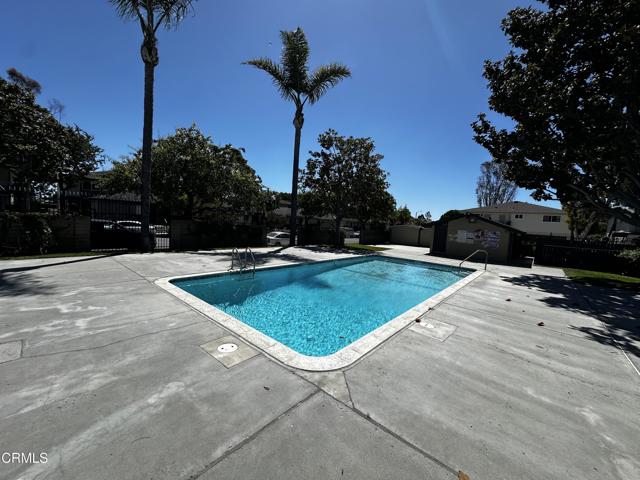 Detail Gallery Image 13 of 14 For 1177 Saratoga Ave, Ventura,  CA 93003 - 2 Beds | 1 Baths