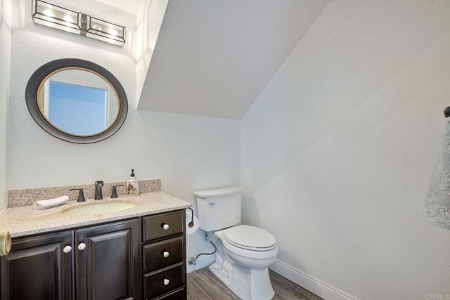 2091 Sequoia Crest, Vista CA: https://media.crmls.org/mediaz/12b9b4d0-5559-46bd-b112-30313bf59725.jpg