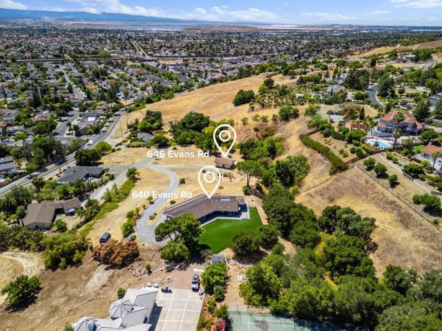 640 Evans Road, Milpitas CA: https://media.crmls.org/mediaz/12b9d327-db30-418a-b8af-1600191456d1.jpg