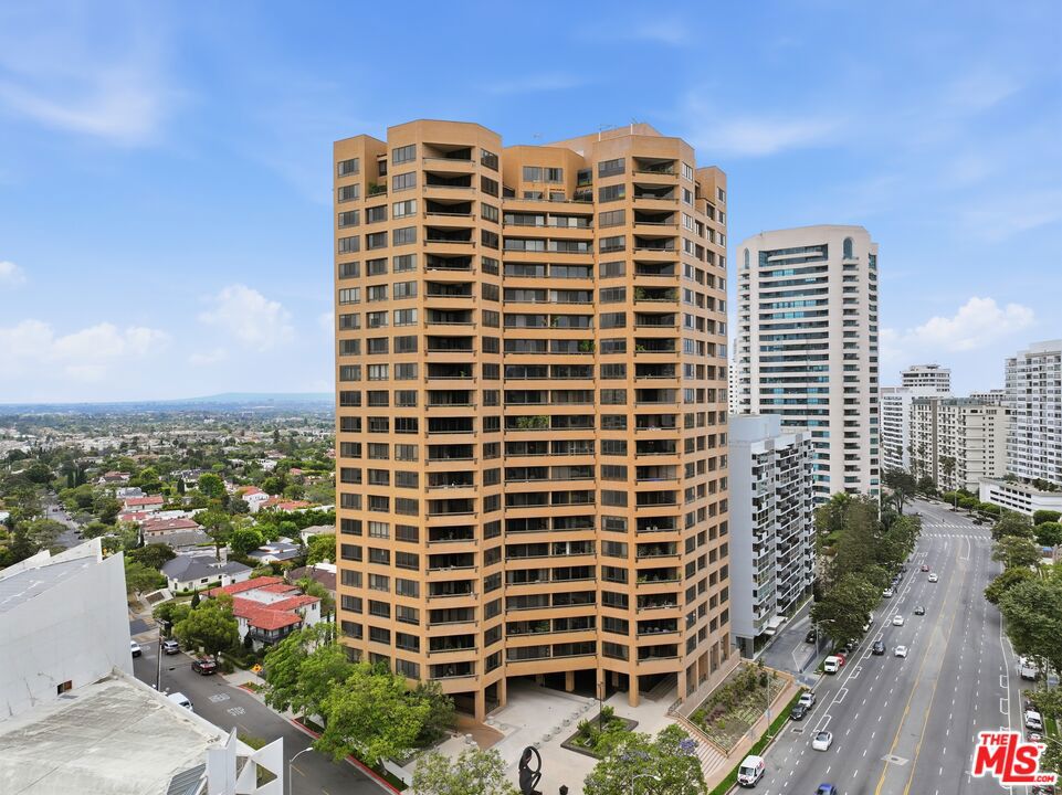 10430 Wilshire Boulevard #1701