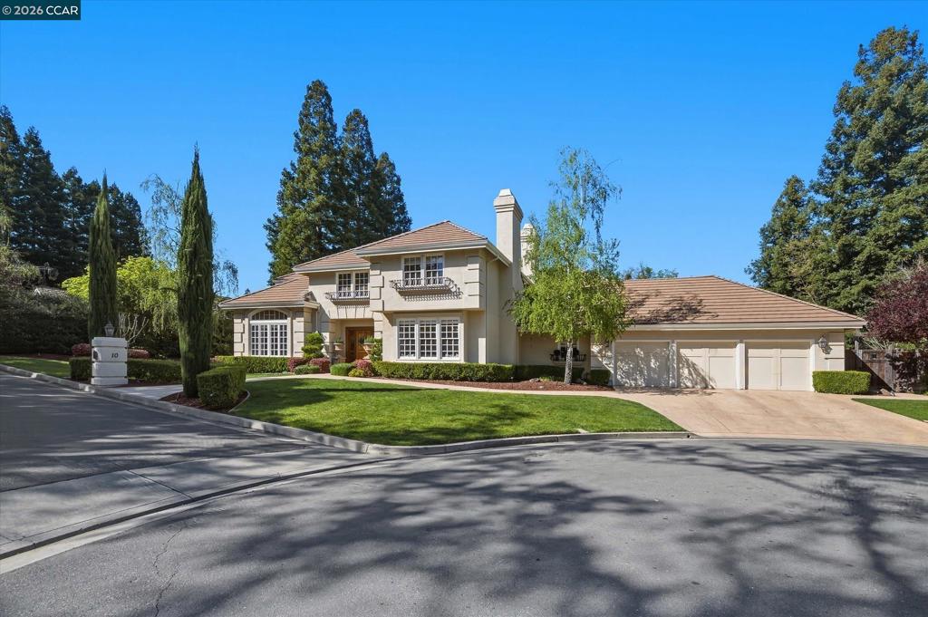 10 Elizabeth Ln