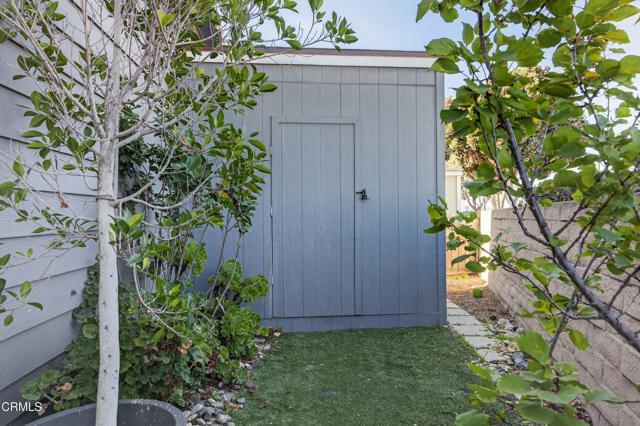 5540 W 5TH Street, Oxnard CA: https://media.crmls.org/mediaz/12bb21b5-4622-4fe1-92fd-0a58072bd3db.jpg