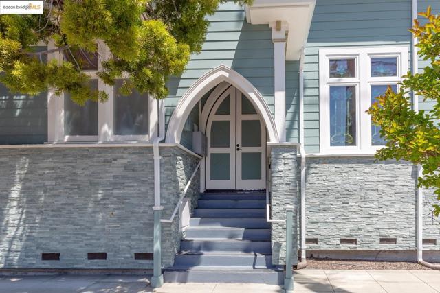 Image 1 of 44 For 6300 Shattuck Ave  1