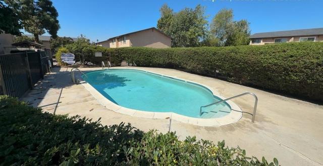 Detail Gallery Image 25 of 26 For 1034 Leland St #15,  Spring Valley,  CA 91977 - 3 Beds | 1/1 Baths