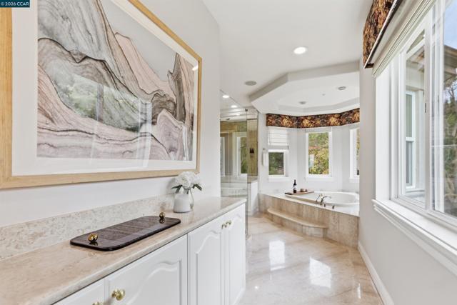 Image 30 of 53 For 2981 Grapevine Ter