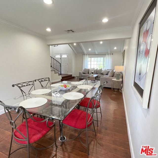 11158 Newcastle Avenue photo 4