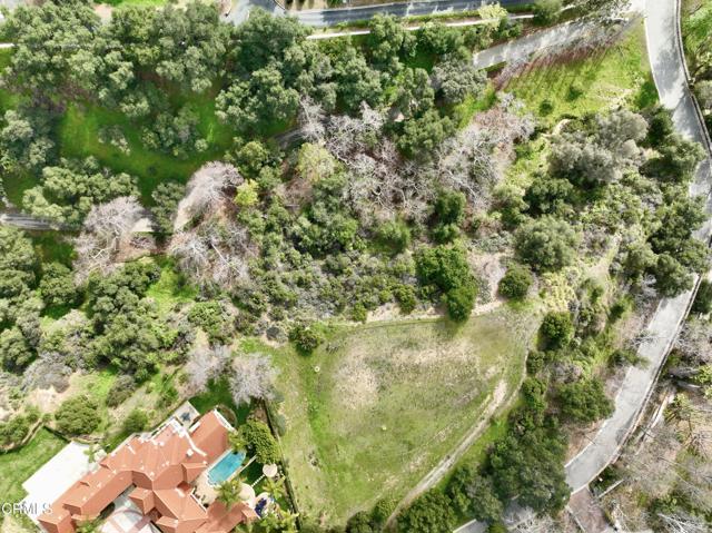 190 Sycamore Lane, Bradbury CA: https://media.crmls.org/mediaz/12bd7797-0219-4d42-8767-2d16e5d064e4.jpg