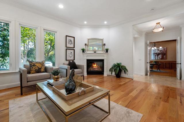 1509 Los Montes Drive, Burlingame CA: https://media.crmls.org/mediaz/12bd8000-9db4-40bc-ab95-b5255b49b51d.jpg