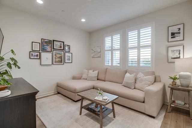 Detail Gallery Image 13 of 55 For 317 Brookside Way, Santee,  CA 92071 - 2 Beds | 2/1 Baths